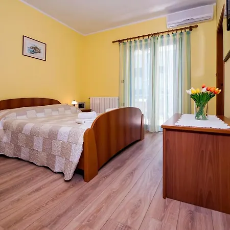 Apartment Modrusan
