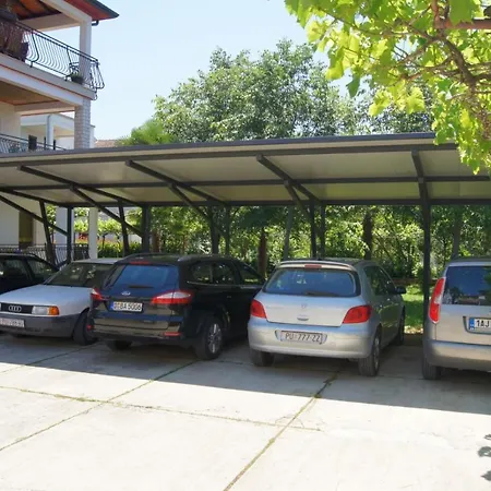 Modrusan Apartmán