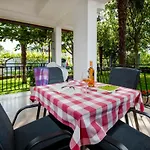 Apartman Modrusan