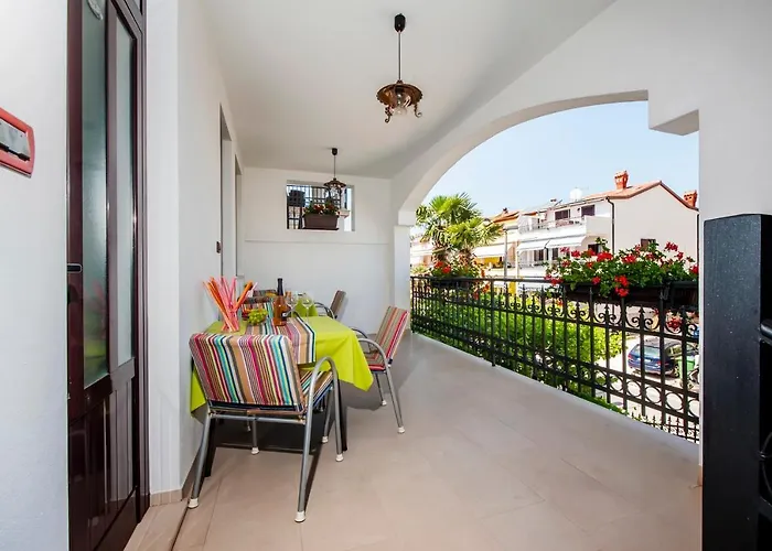 Modrusan Διαμέρισμα Ρόβινι