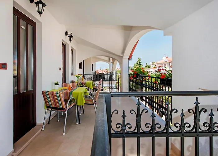 Modrusan Διαμέρισμα