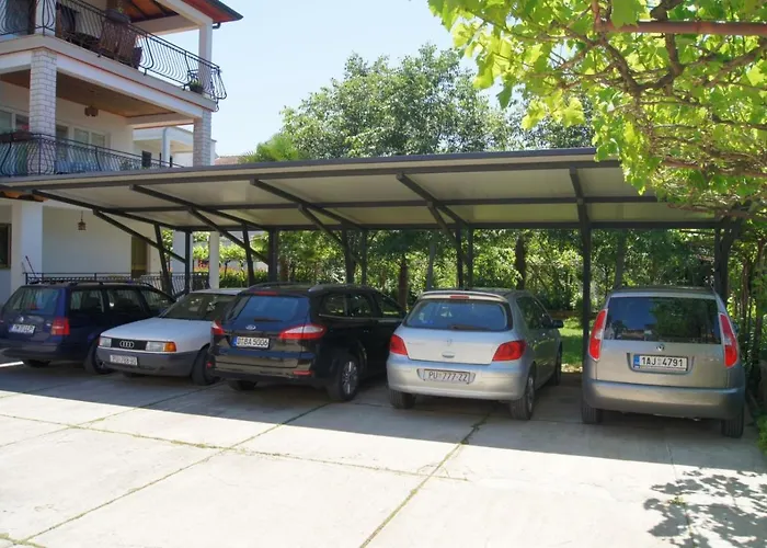 Modrusan Διαμέρισμα