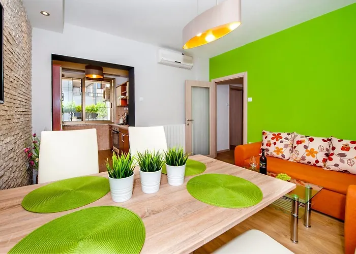 Modrusan * Ρόβινι